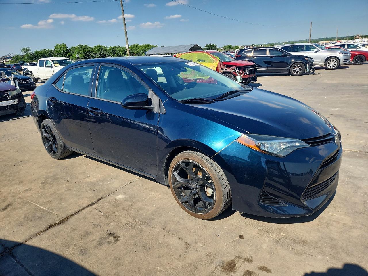 2018 Toyota Corolla Le - Image 4