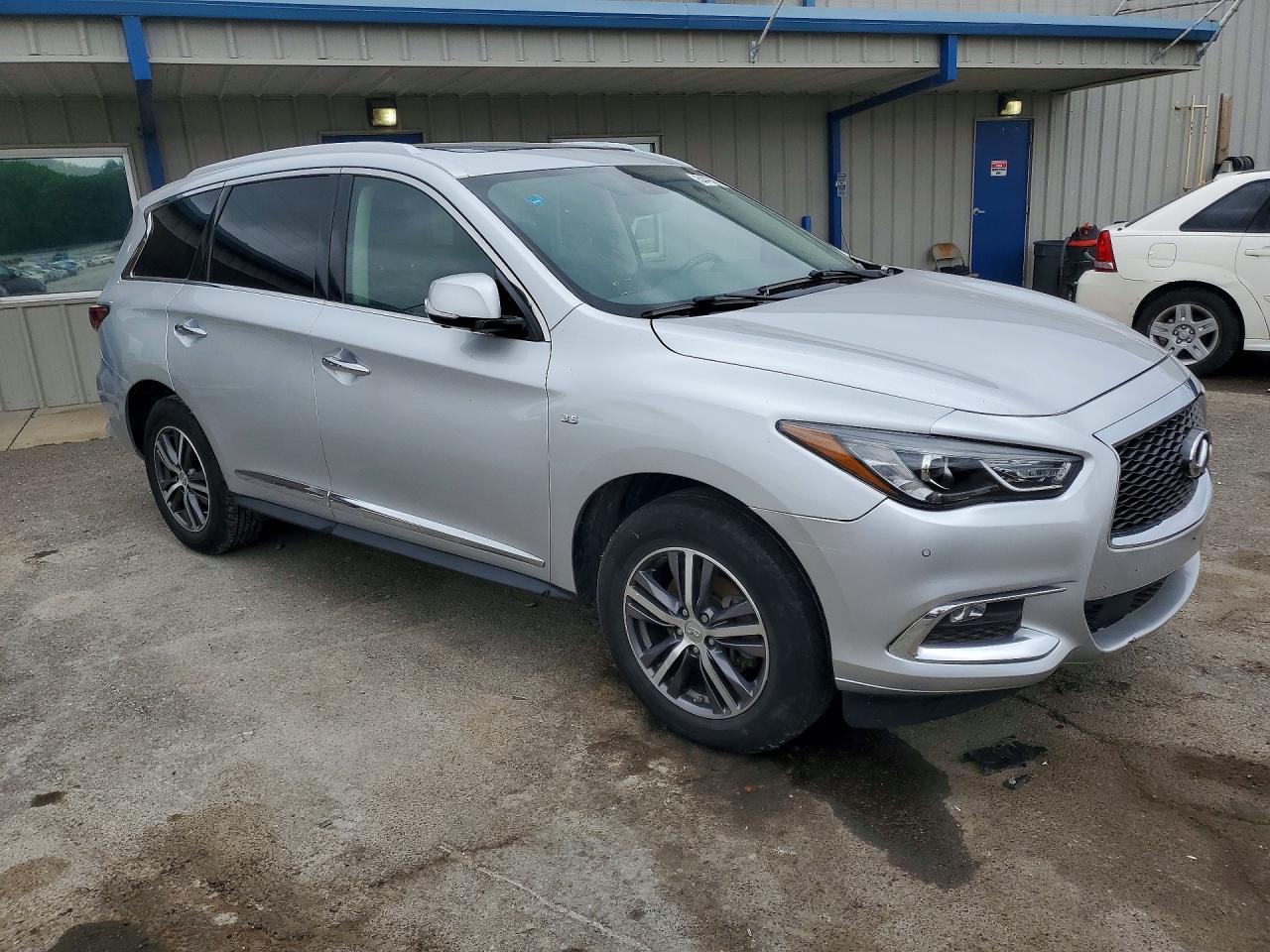 2017 Infiniti Qx60 Base - Фото 4