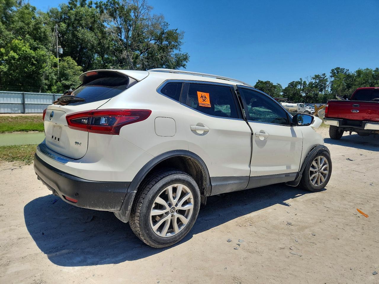 2020 Nissan Rogue Sport Sv - Image 3