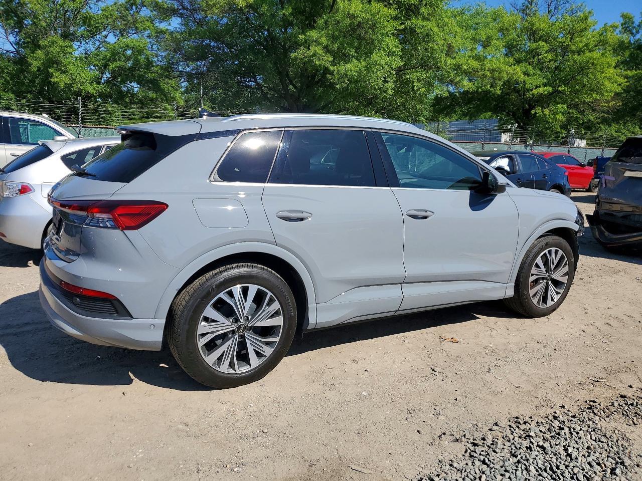 2023 Audi Q4 E-Tron Premium Plus - Фото 3