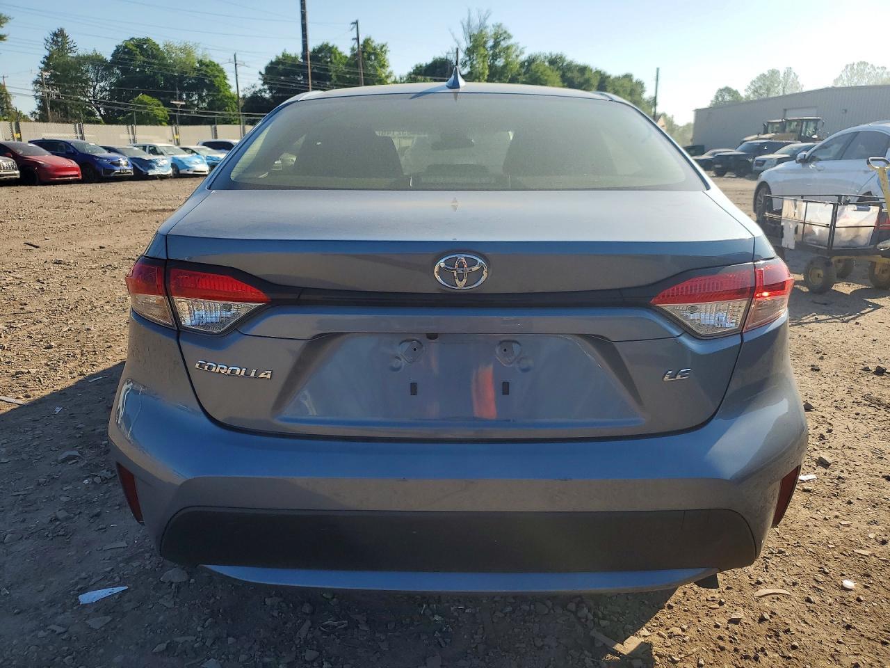 2022 Toyota Corolla Le - Фото 6