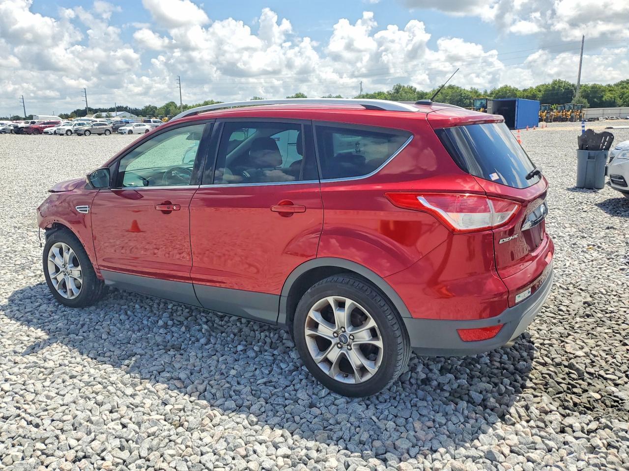 2016 Ford Escape Titanium - Фото 2