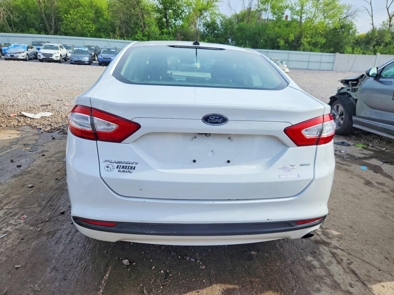 2016 Ford Fusion Se - Фото 6