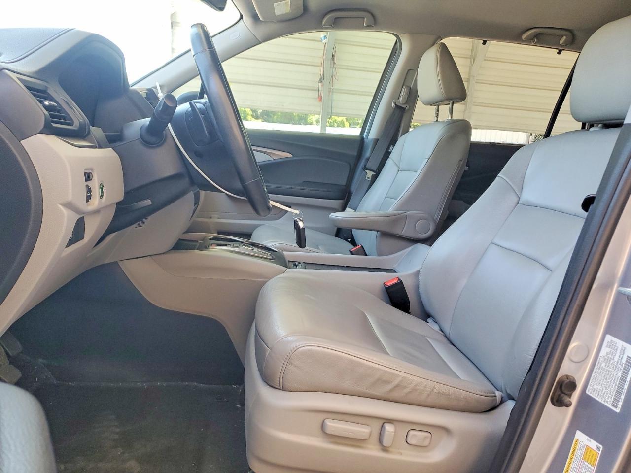 2022 Honda Pilot Se - Image 7