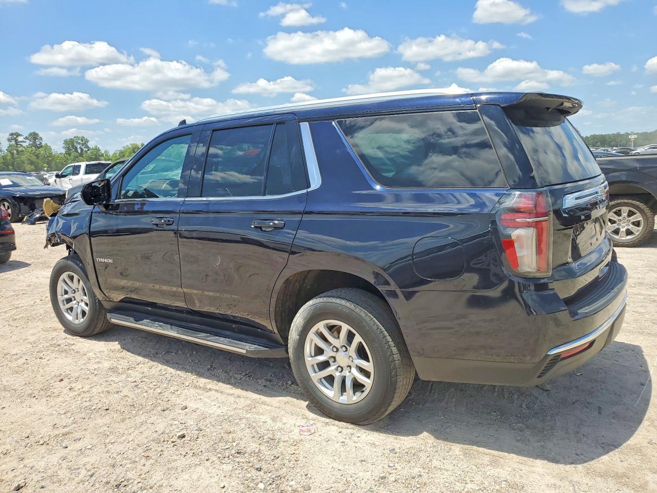 2022 Chevrolet Tahoe C1500 Ls - Фото 2