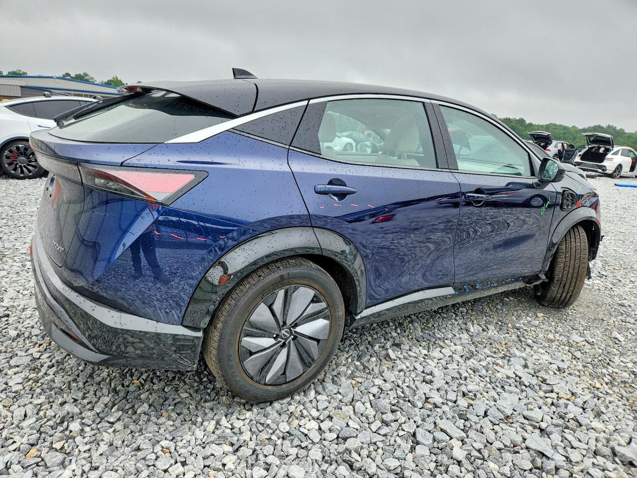 2023 Nissan Ariya Evolve+ - Фото 3