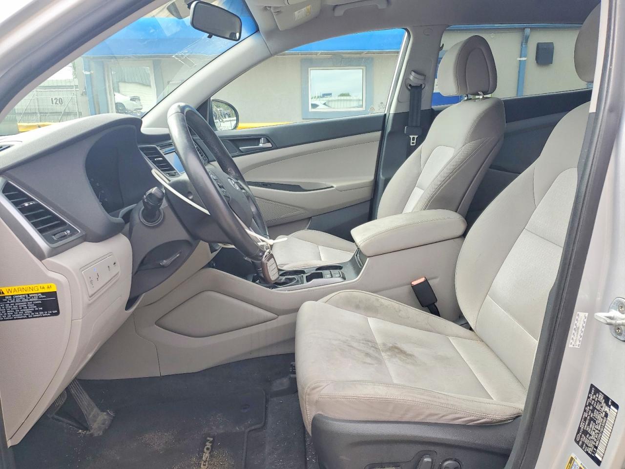 2016 Hyundai Tucson Sport - Image 7