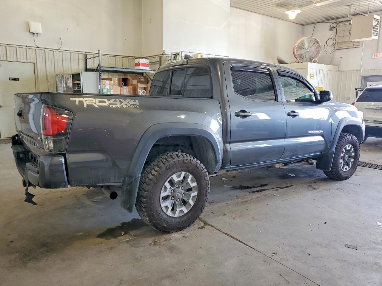 2016 Toyota Tacoma Trd Off-Road - Фото 3