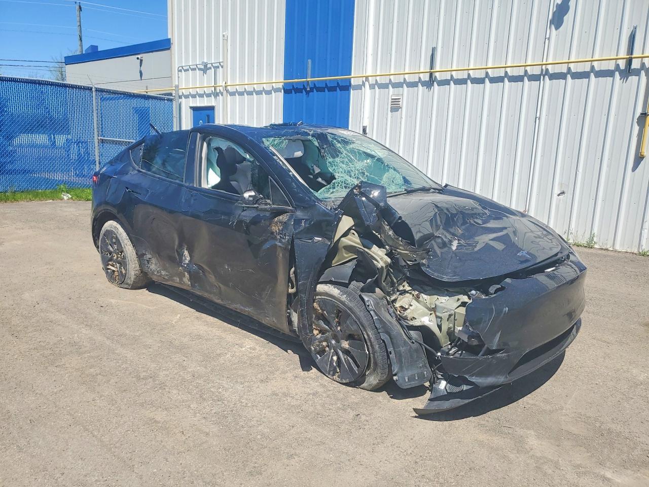 2024 Tesla Model Y - Фото 4