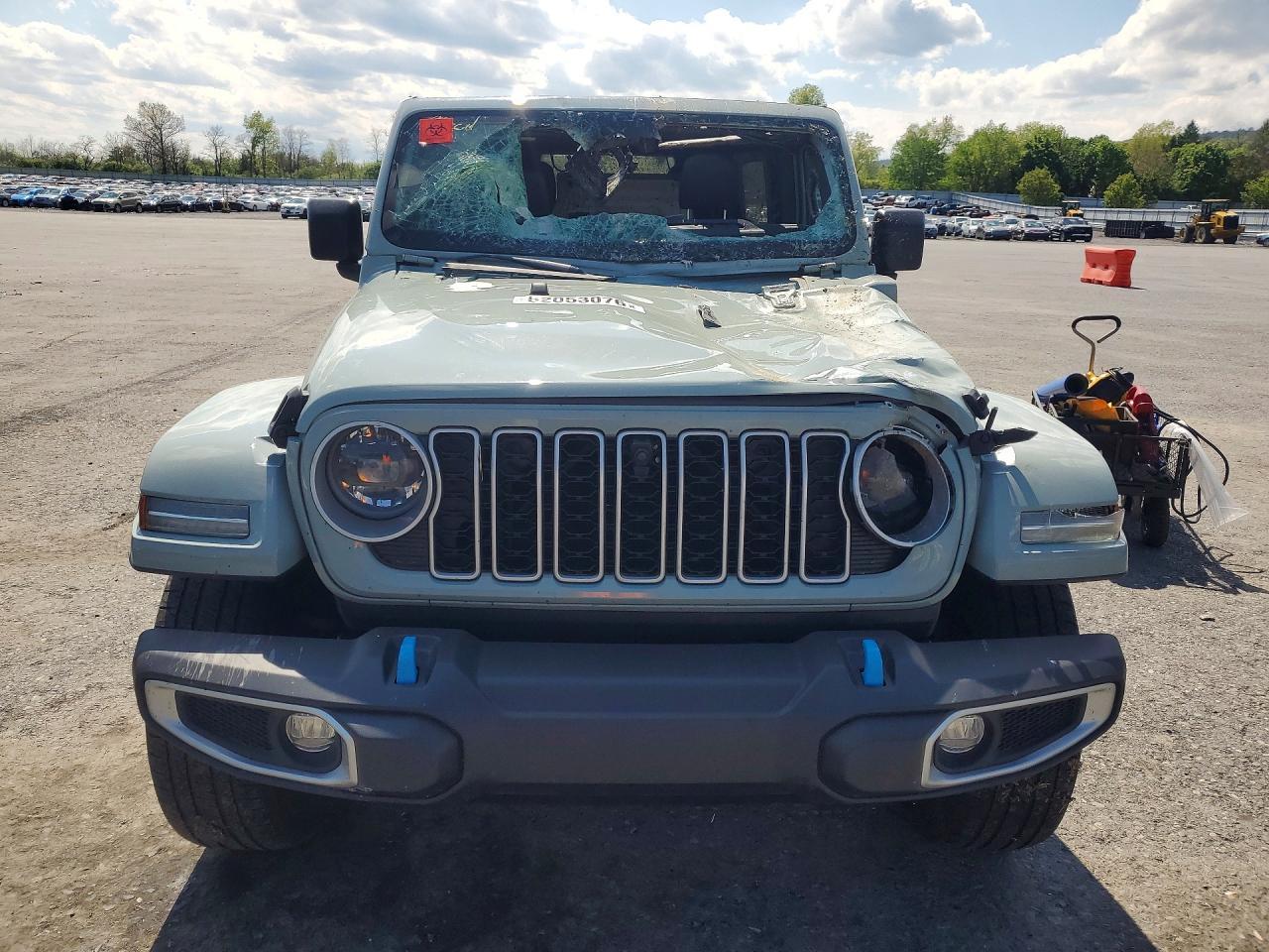 2024 Jeep Wrangler Sahara 4Xe - Фото 5