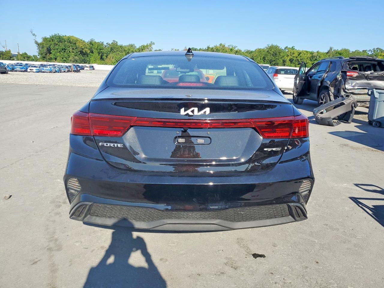 2023 Kia Forte Gt Line - Image 6