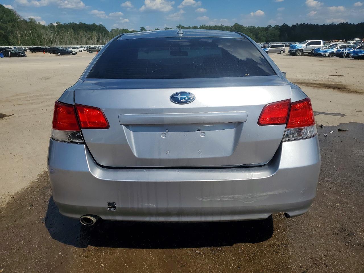 2013 Subaru Legacy 2.5I Limited - Фото 6