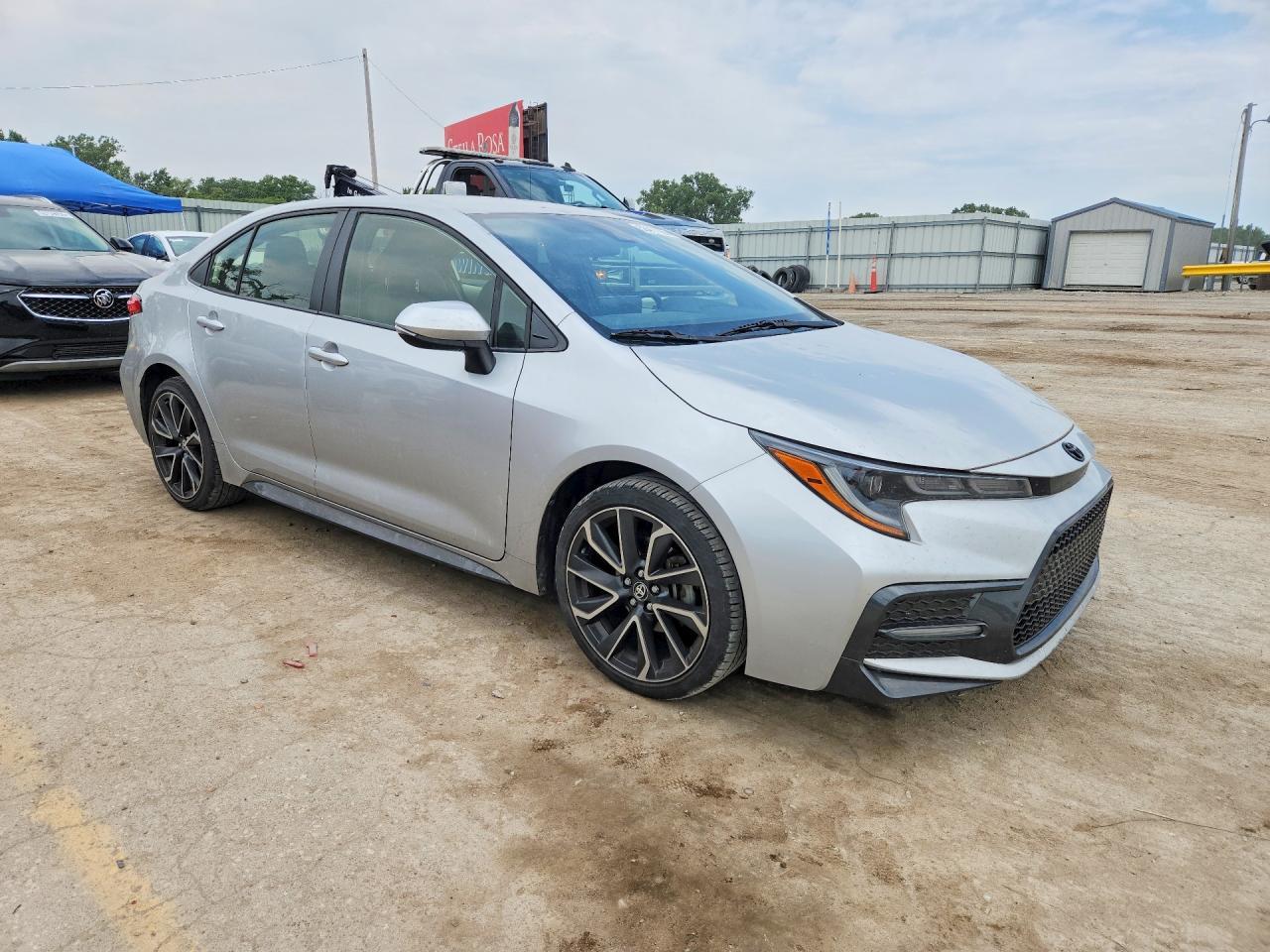 2022 Toyota Corolla Se - Image 4