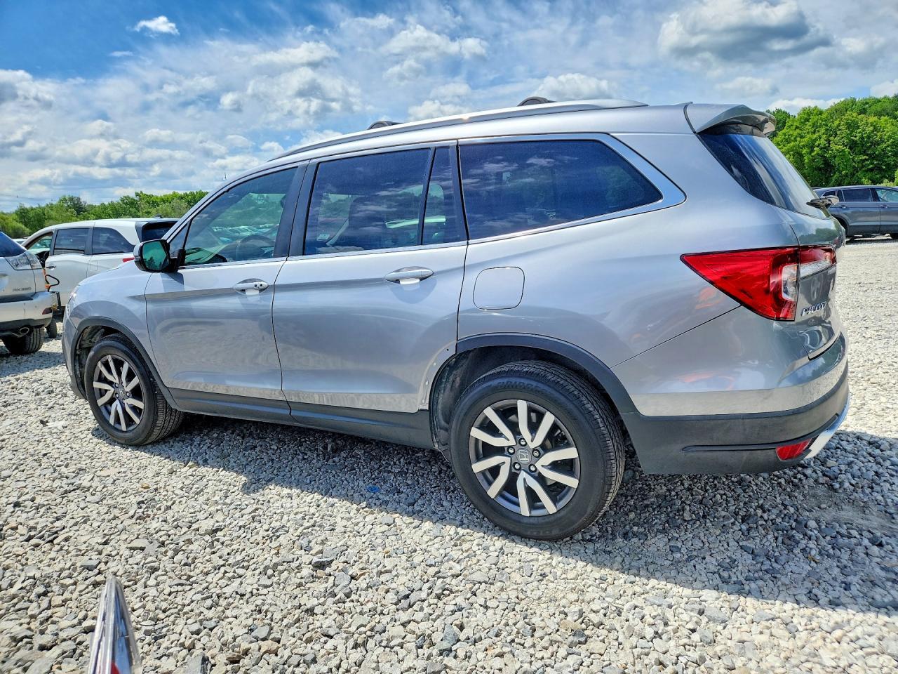 2020 Honda Pilot Exl - Image 2