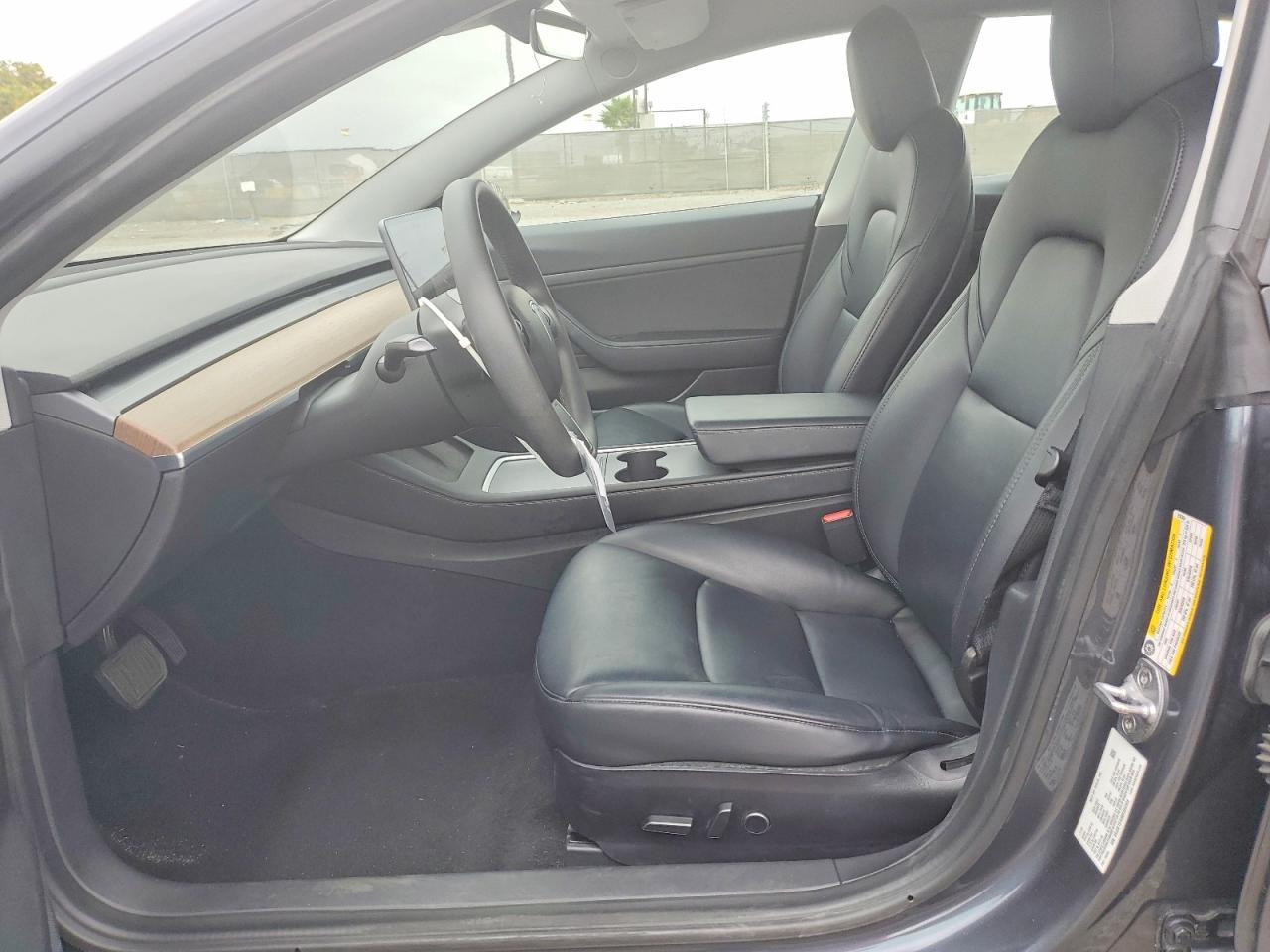 2021 Tesla Model 3 - Image 7