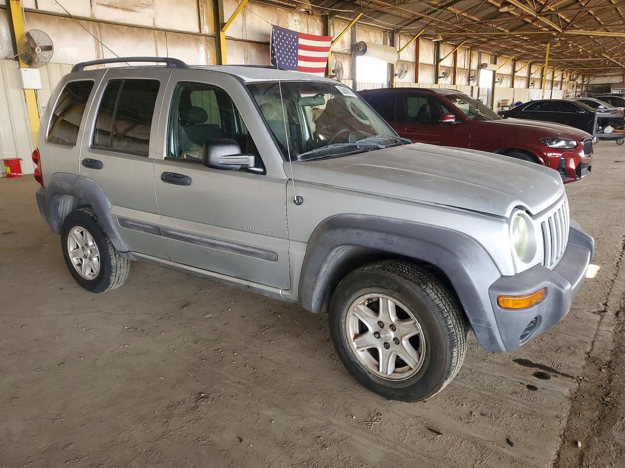 2004 Jeep Liberty Sport - Фото 4