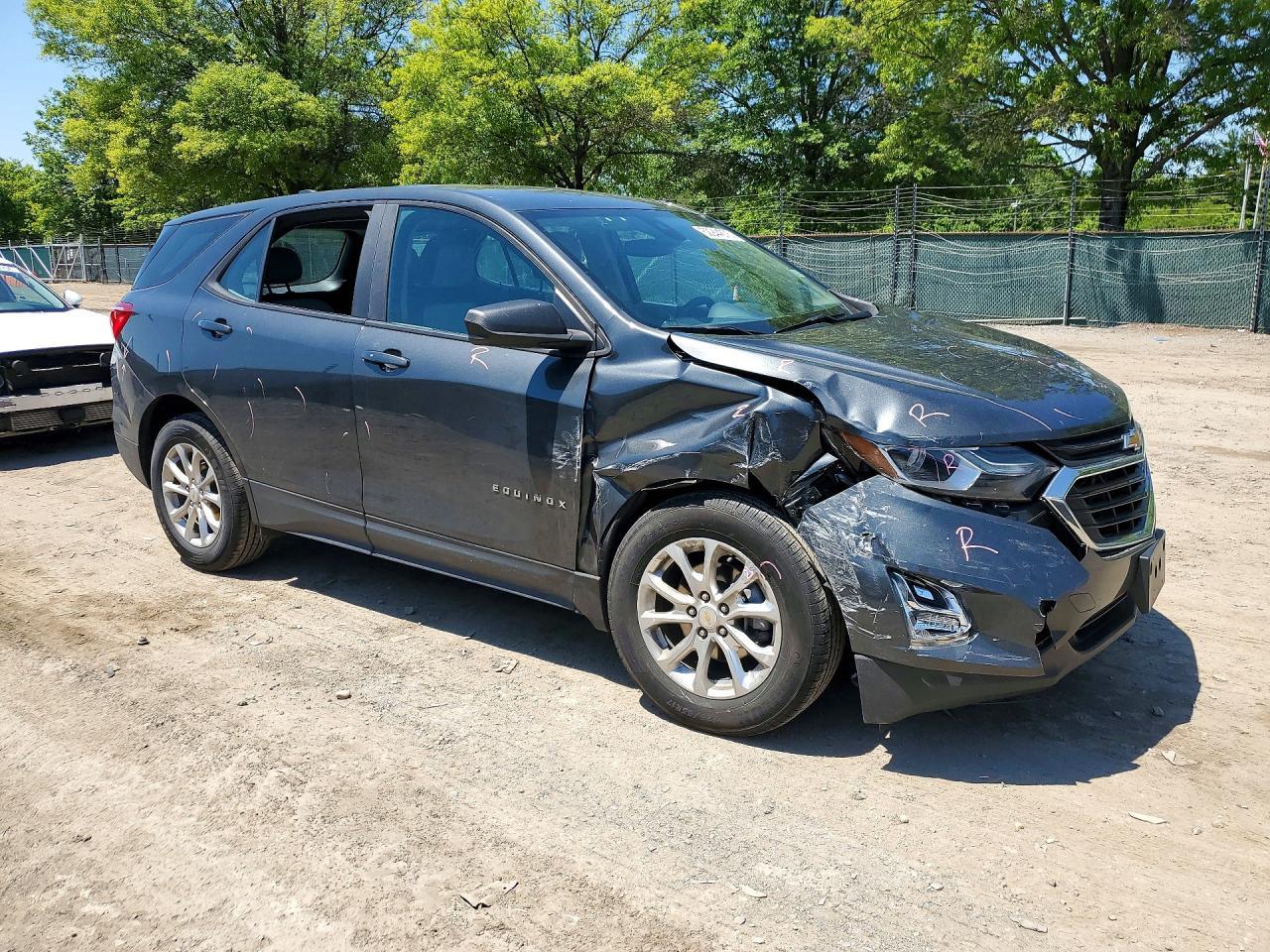 2020 Chevrolet Equinox Ls - Фото 4