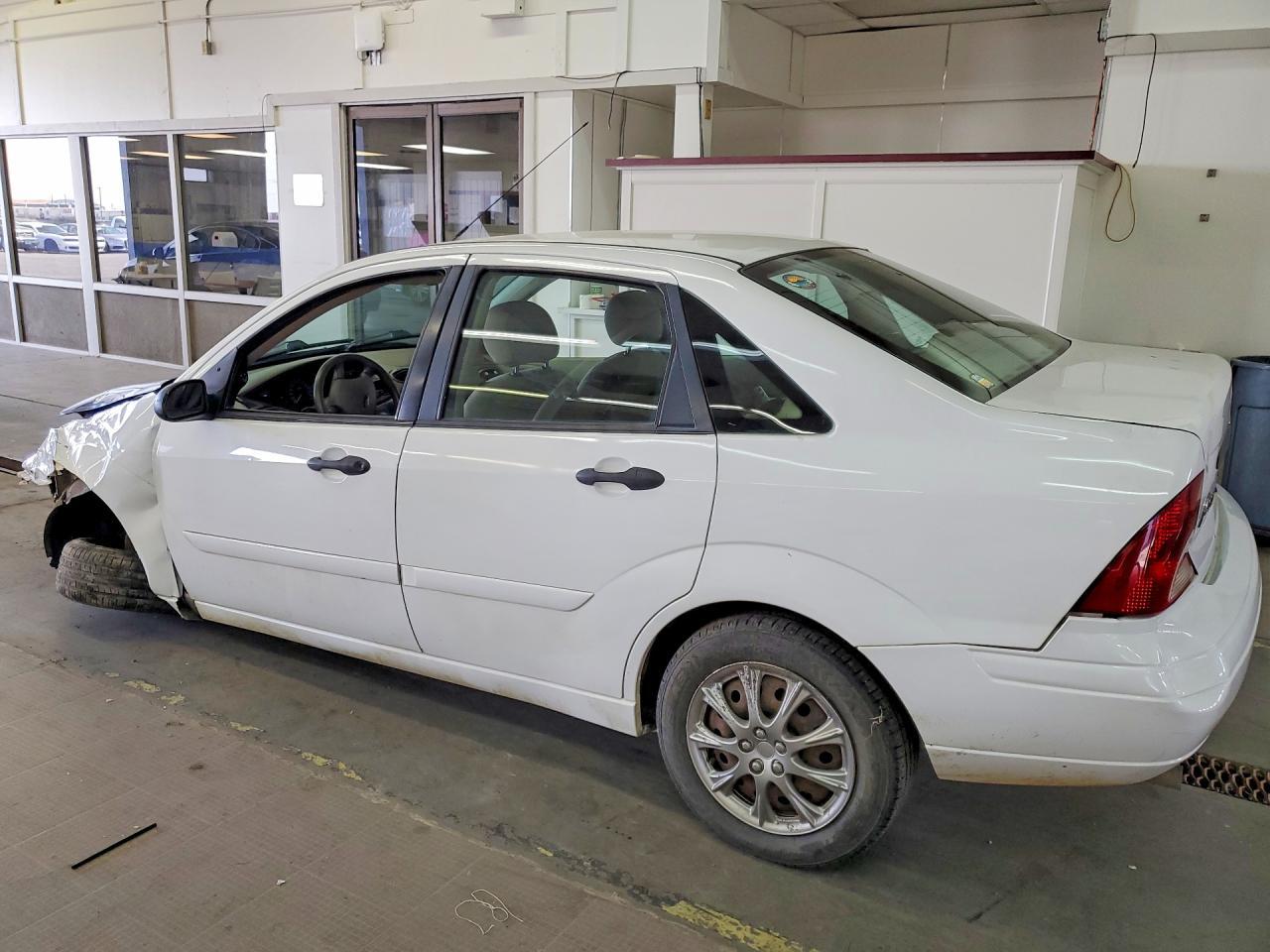 2004 Ford Focus Se Comfort - Фото 2