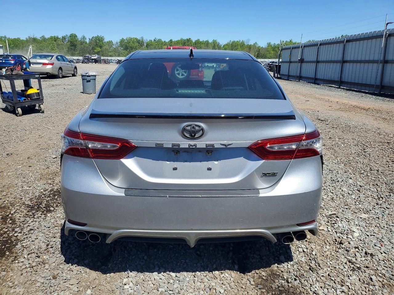 2020 Toyota Camry Xse - Image 6