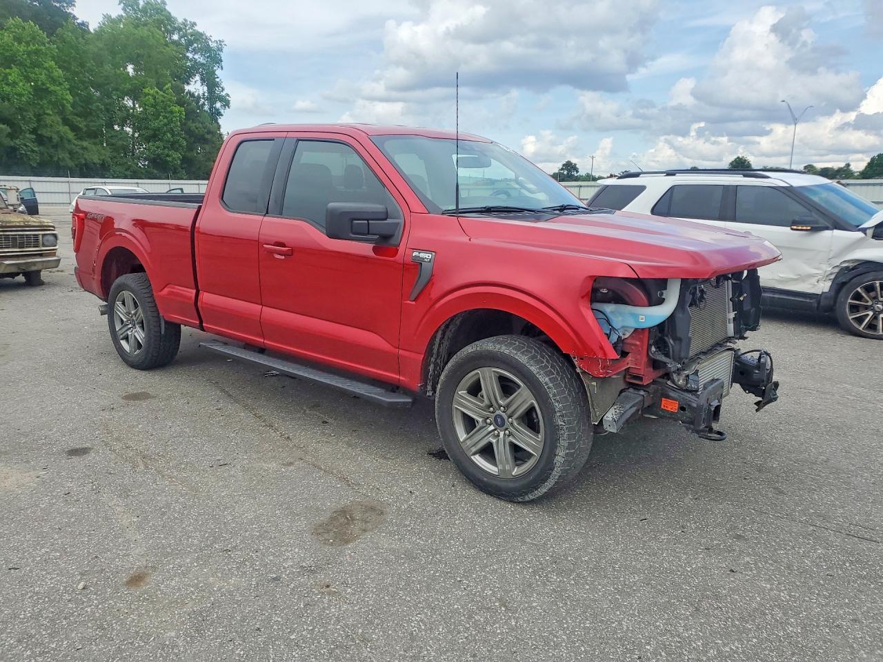 2022 Ford F150 Super Cab - Image 4
