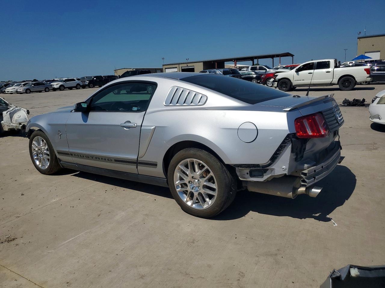 2012 Ford Mustang - Фото 2