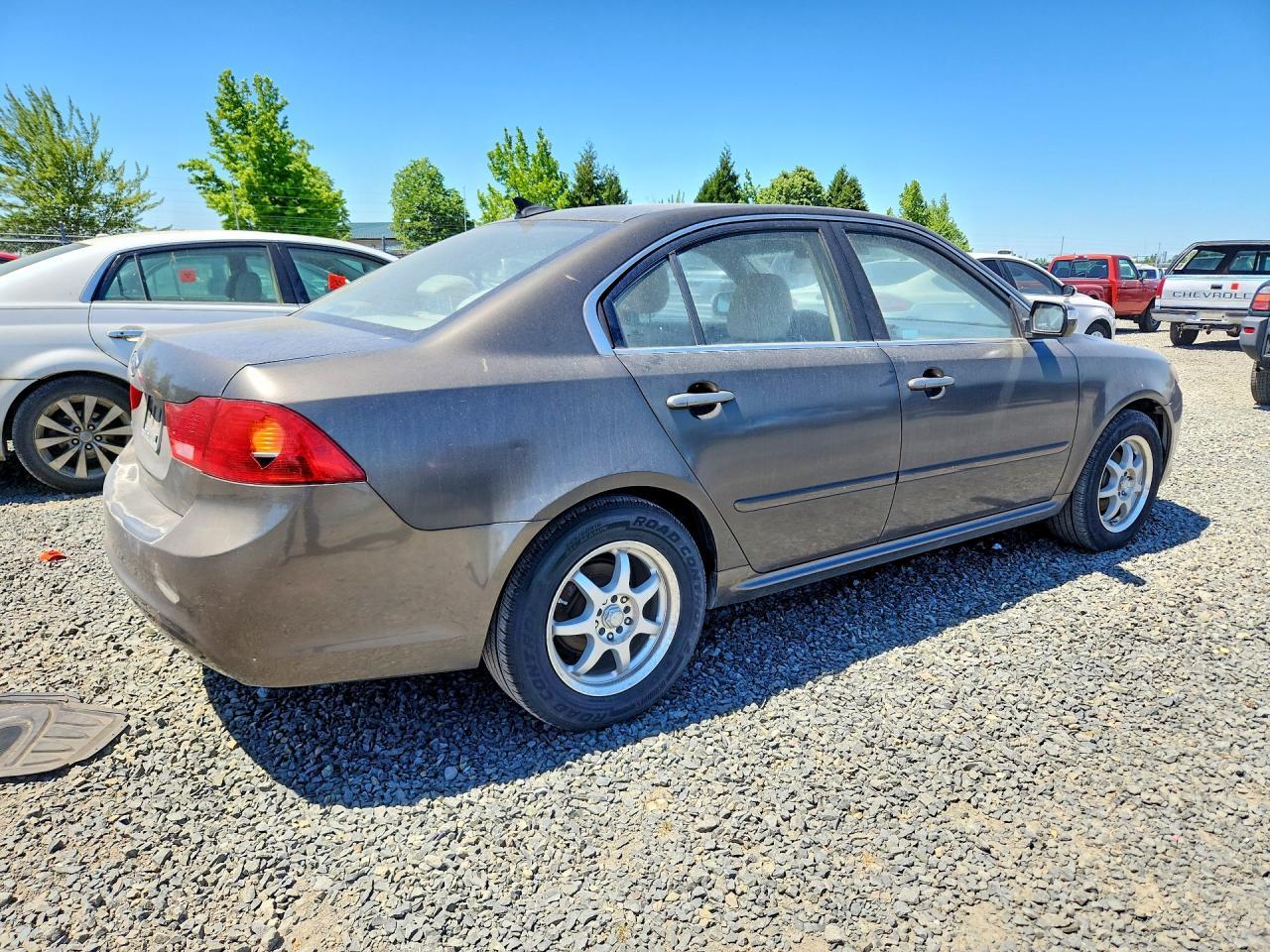 2010 Kia Optima Lx - Фото 3