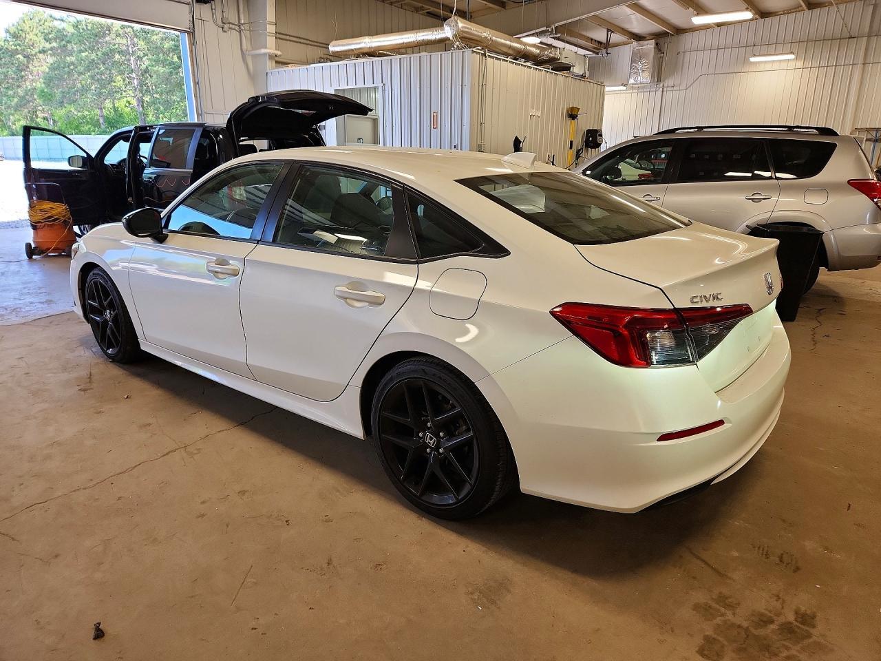 2023 Honda Civic Sport - Фото 2