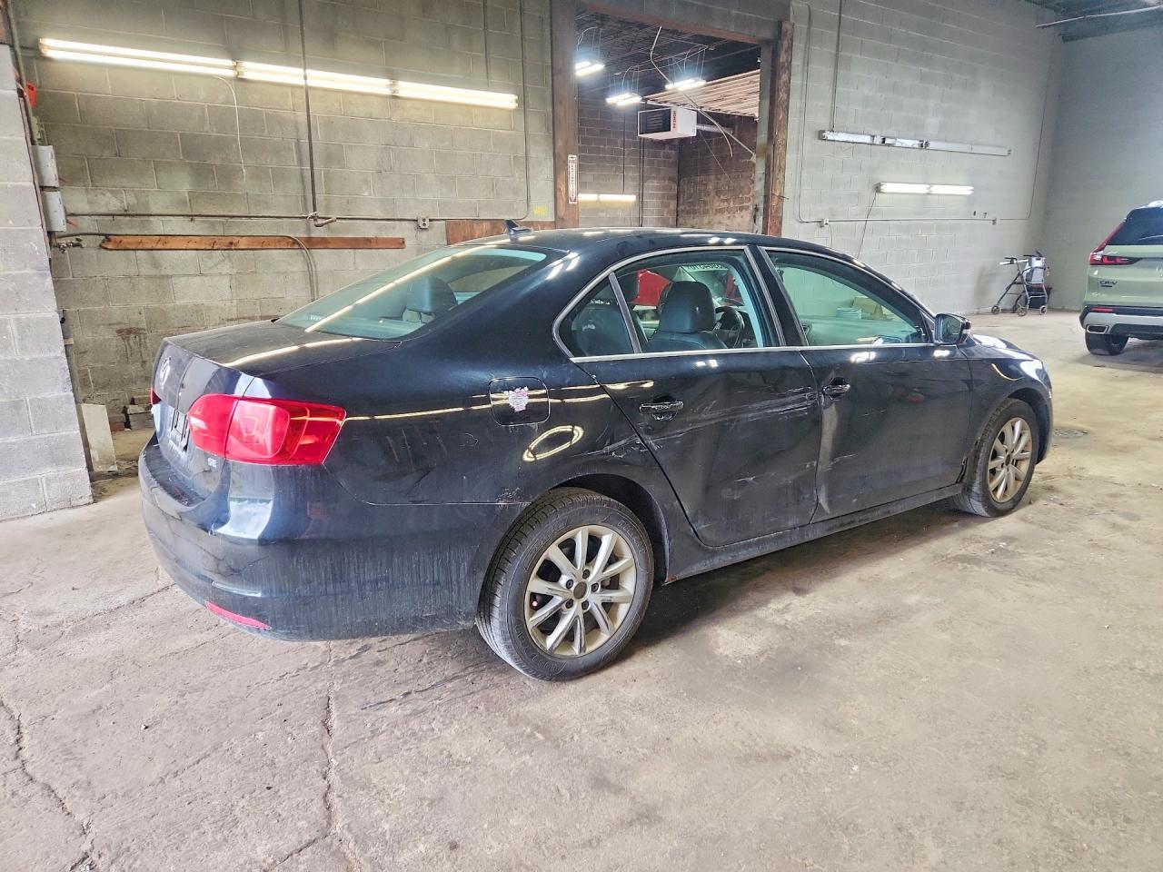 2014 Volkswagen Jetta Se - Image 3