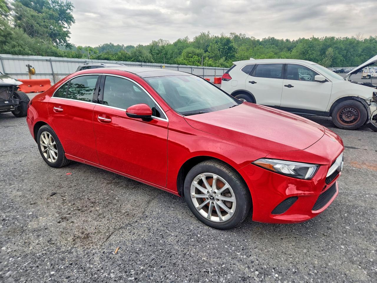2019 Mercedes-Benz A 220 4Matic - Image 4