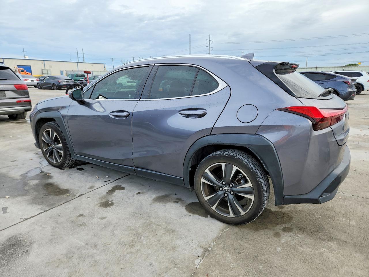 2019 Lexus Ux 200 - Фото 2