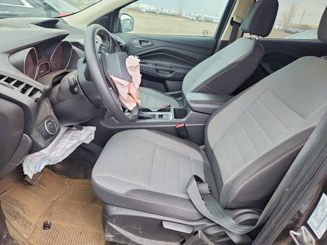 2017 Ford Escape S - Фото 7