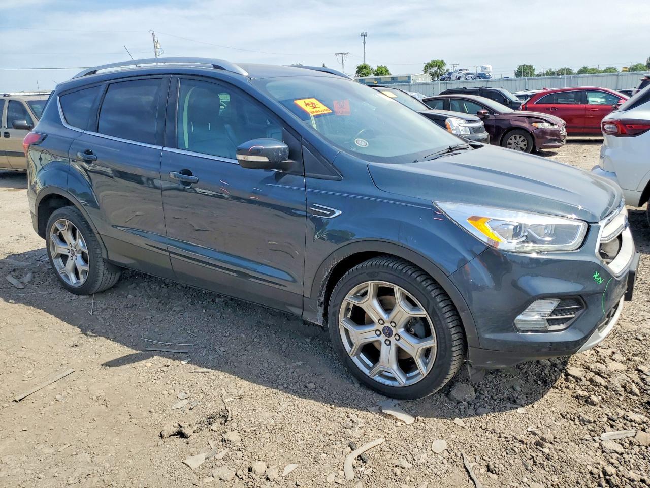 2019 Ford Escape Titanium - Фото 4