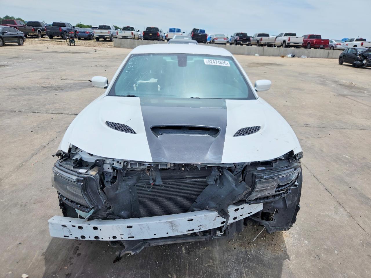 2022 Dodge Charger Sxt - Фото 5
