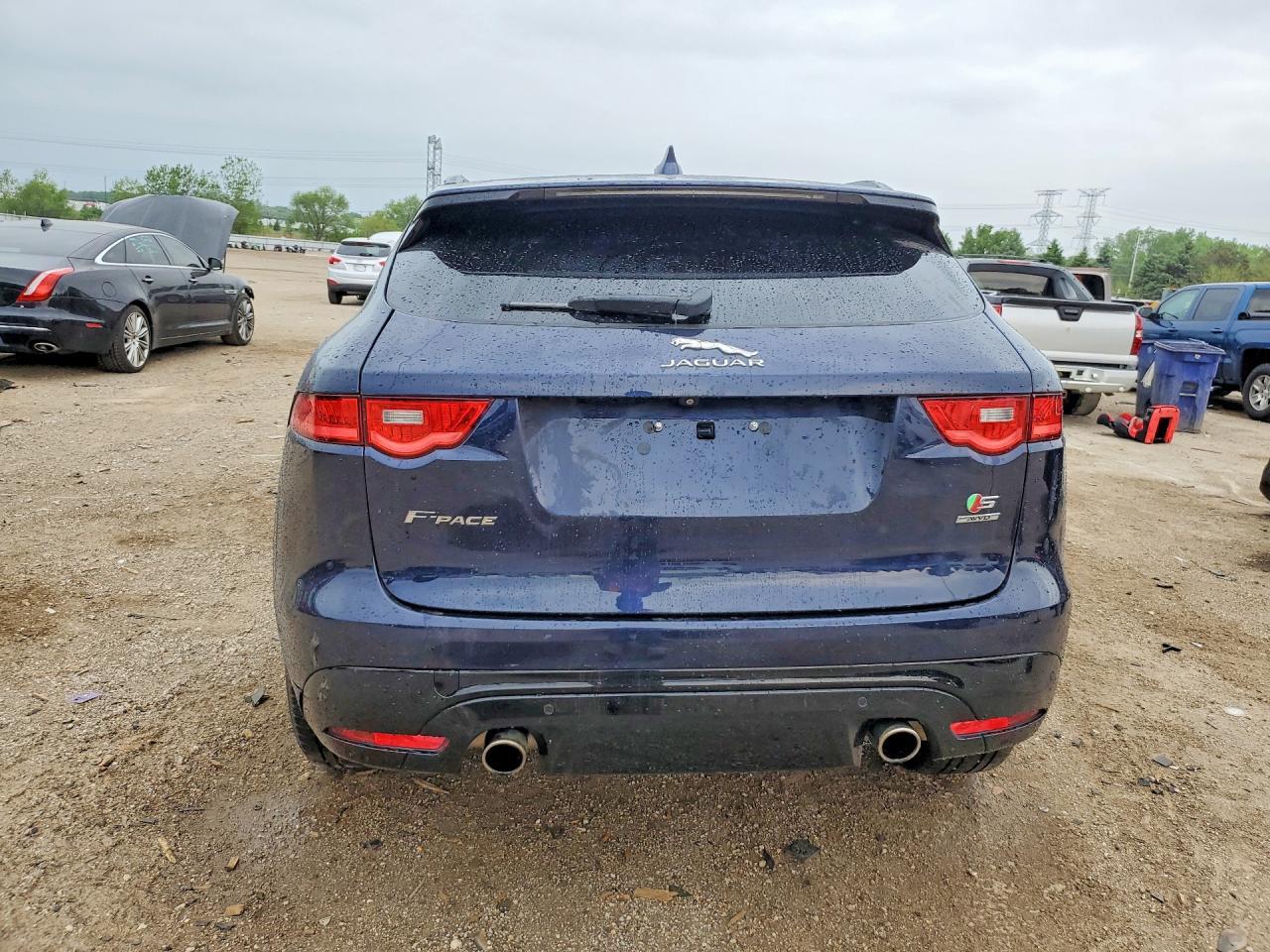 2019 Jaguar F-Pace S - Image 6