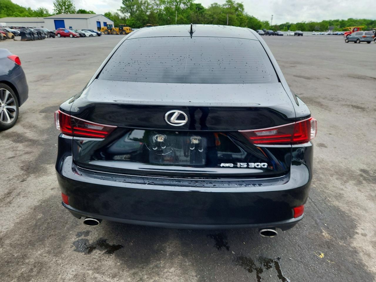 2016 Lexus Is 300 - Фото 6