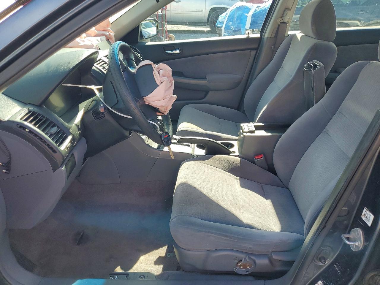 2003 Honda Accord Lx - Image 7