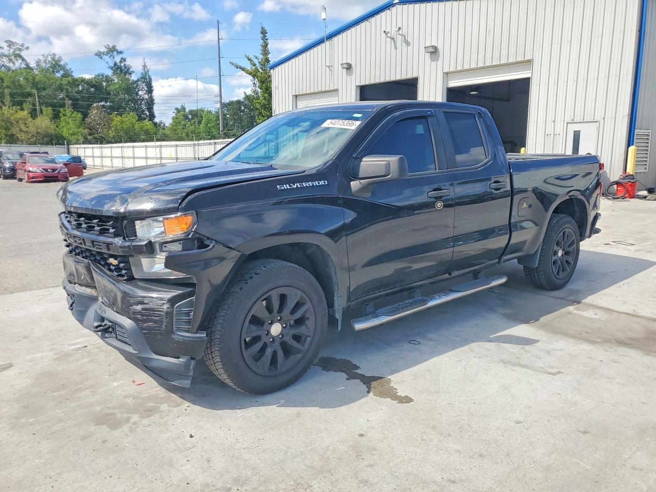 2019 Chevrolet Silverado C1500 Custom