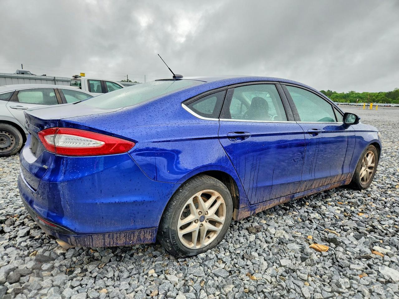 2015 Ford Fusion Se - Фото 3