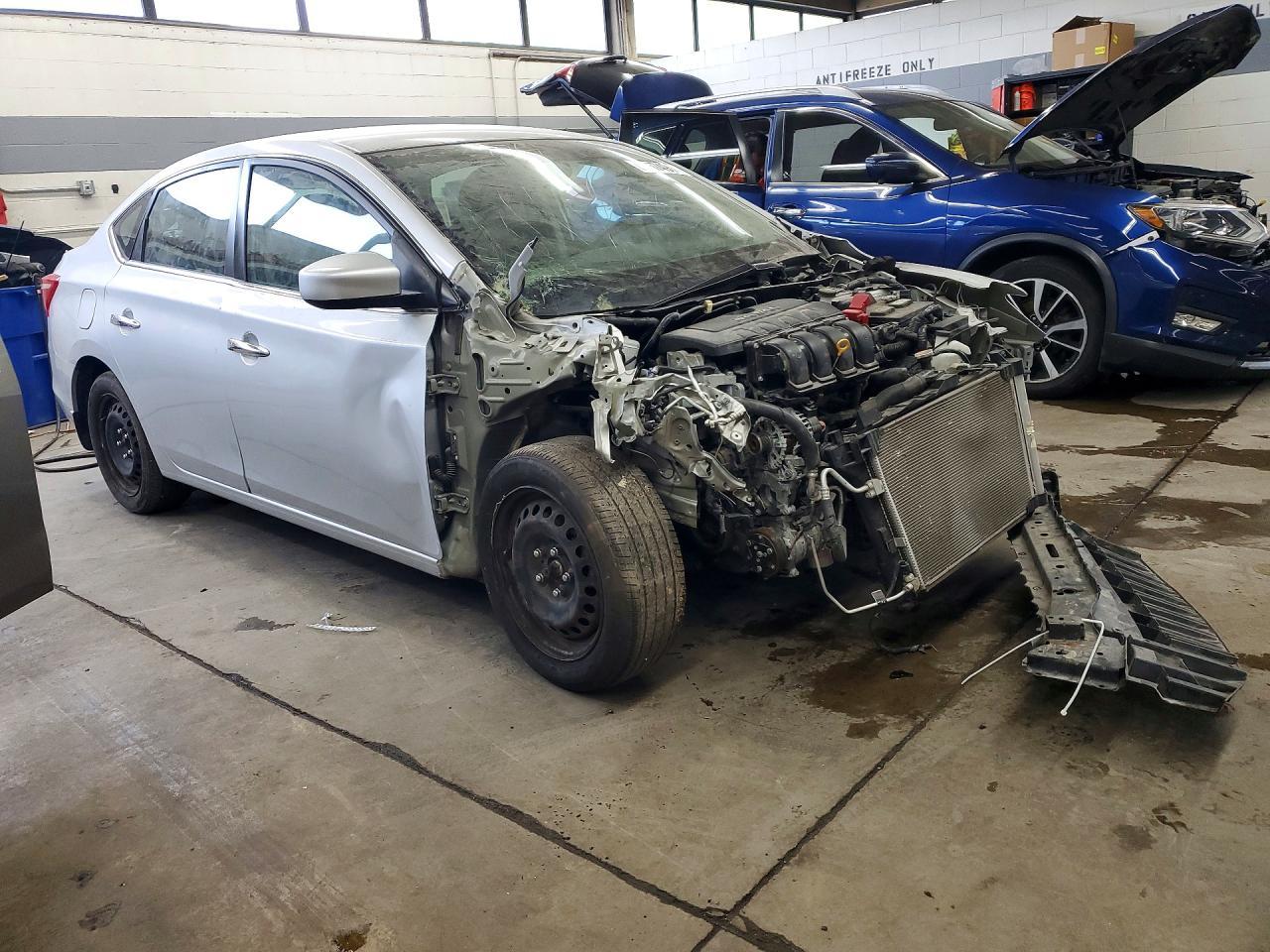2019 Nissan Sentra S - Фото 4