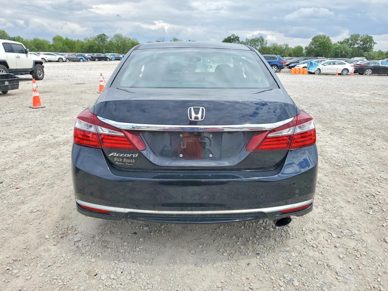 2017 Honda Accord Lx - Image 6
