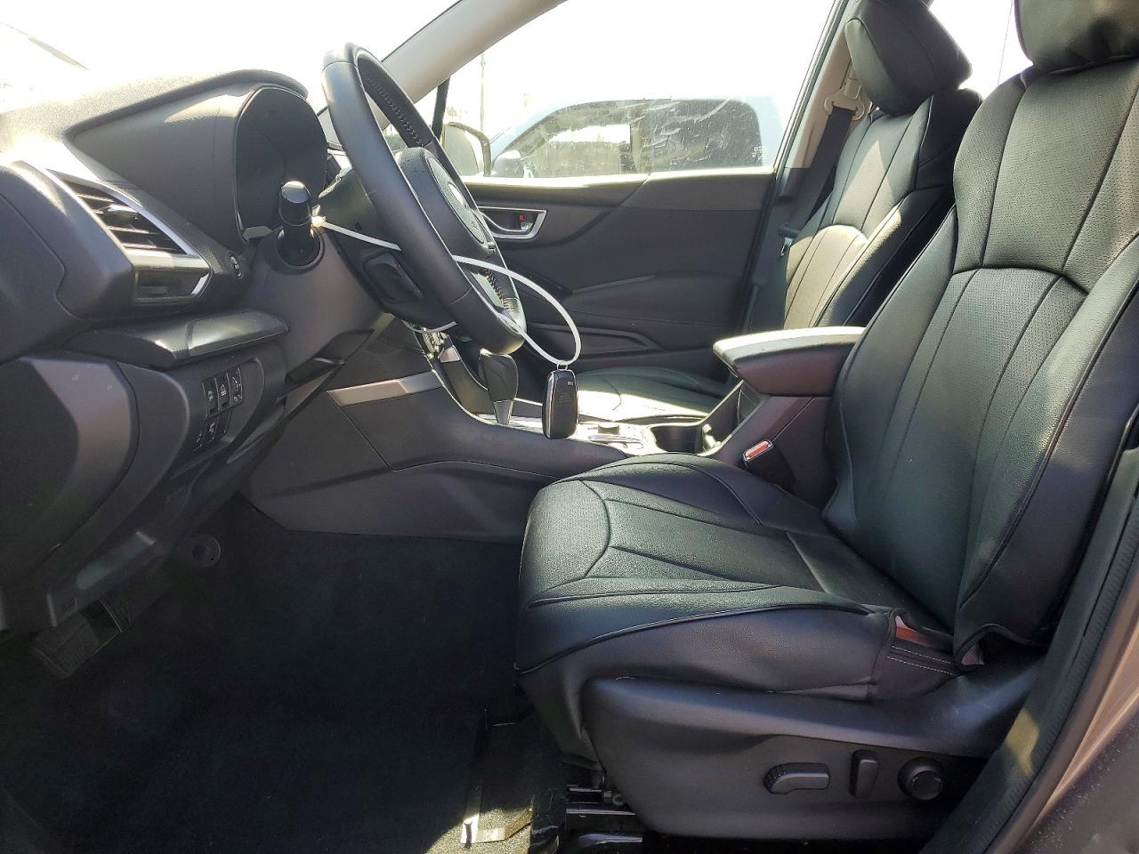 2023 Subaru Forester Premium - Image 7