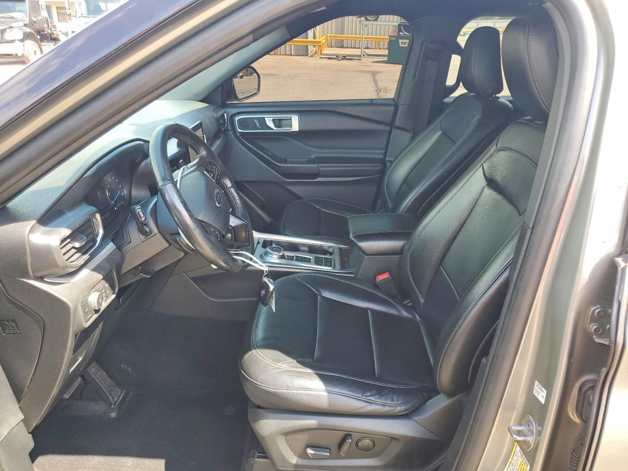 2020 Ford Explorer Xlt - Image 7