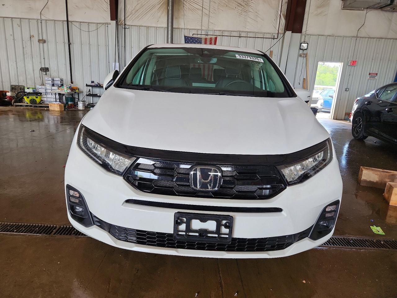 2025 Honda Odyssey Touring - Фото 5