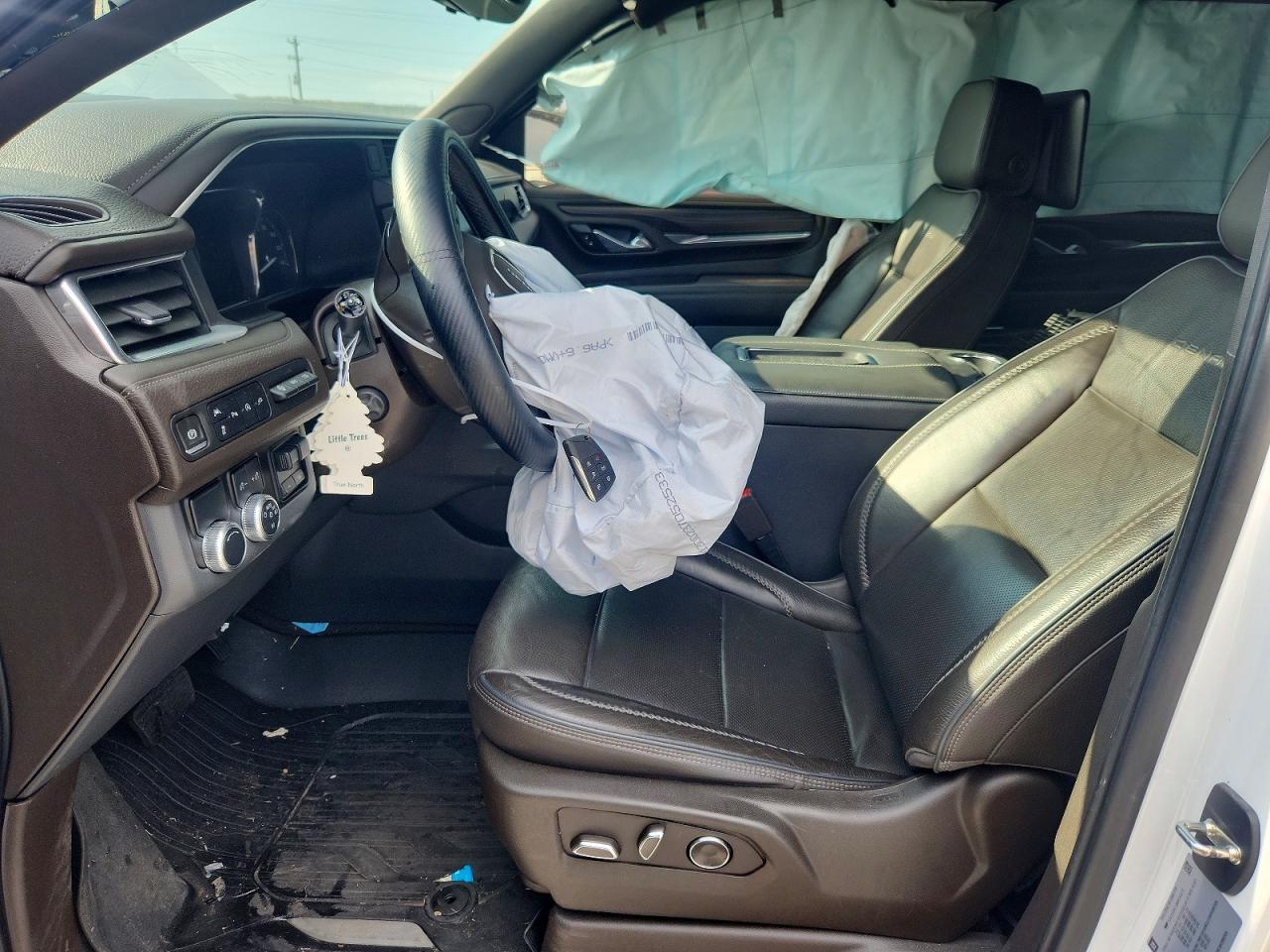 2021 GMC Yukon Denali - Image 7