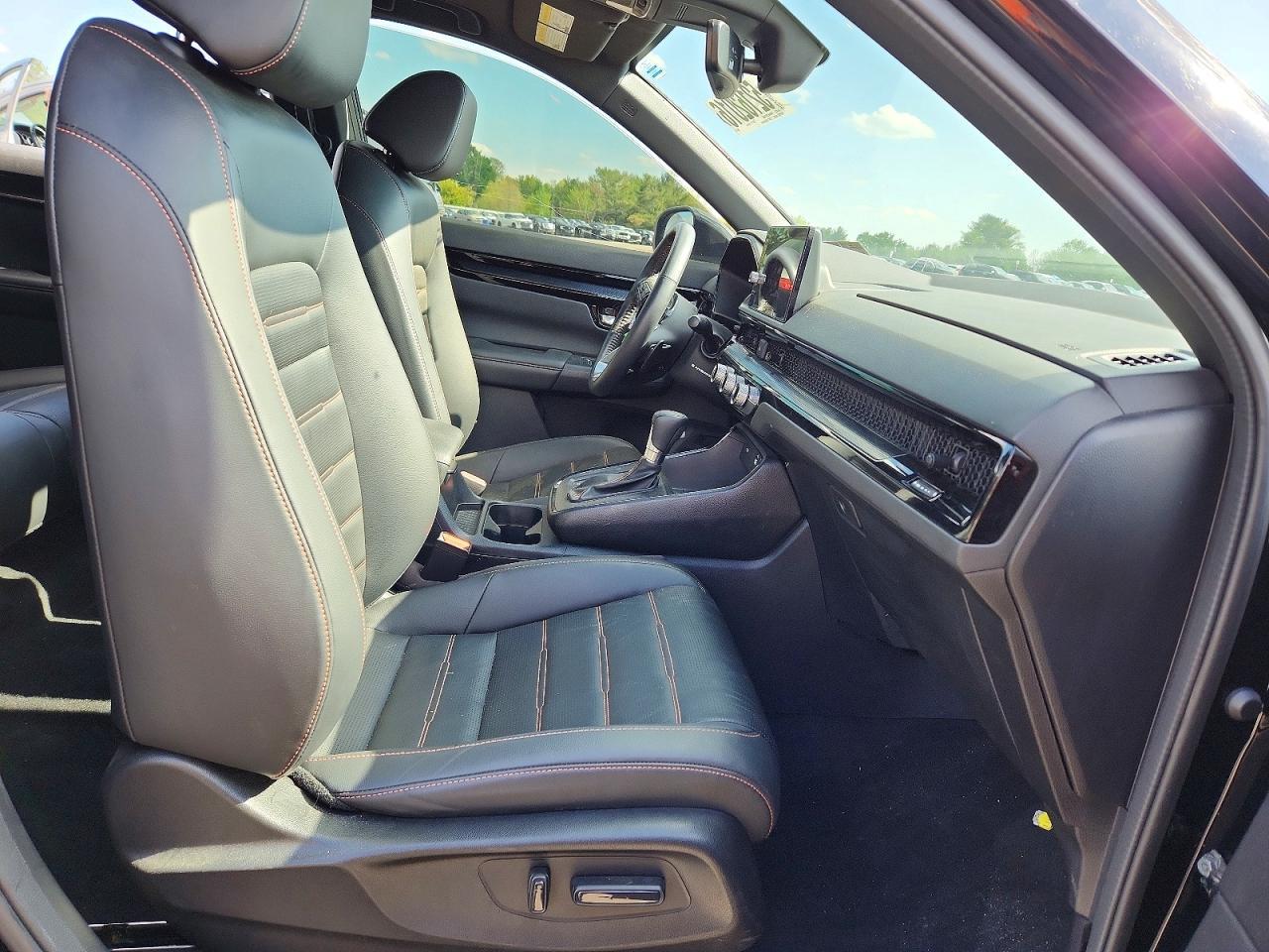 2023 Honda Cr-V Sport Touring - Image 7