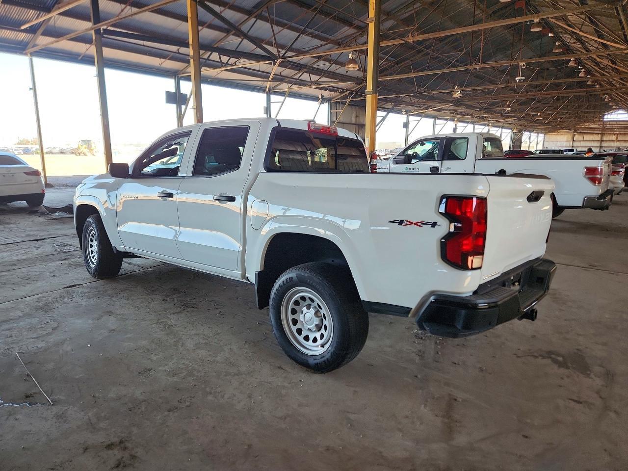 2023 Chevrolet Colorado - Фото 2