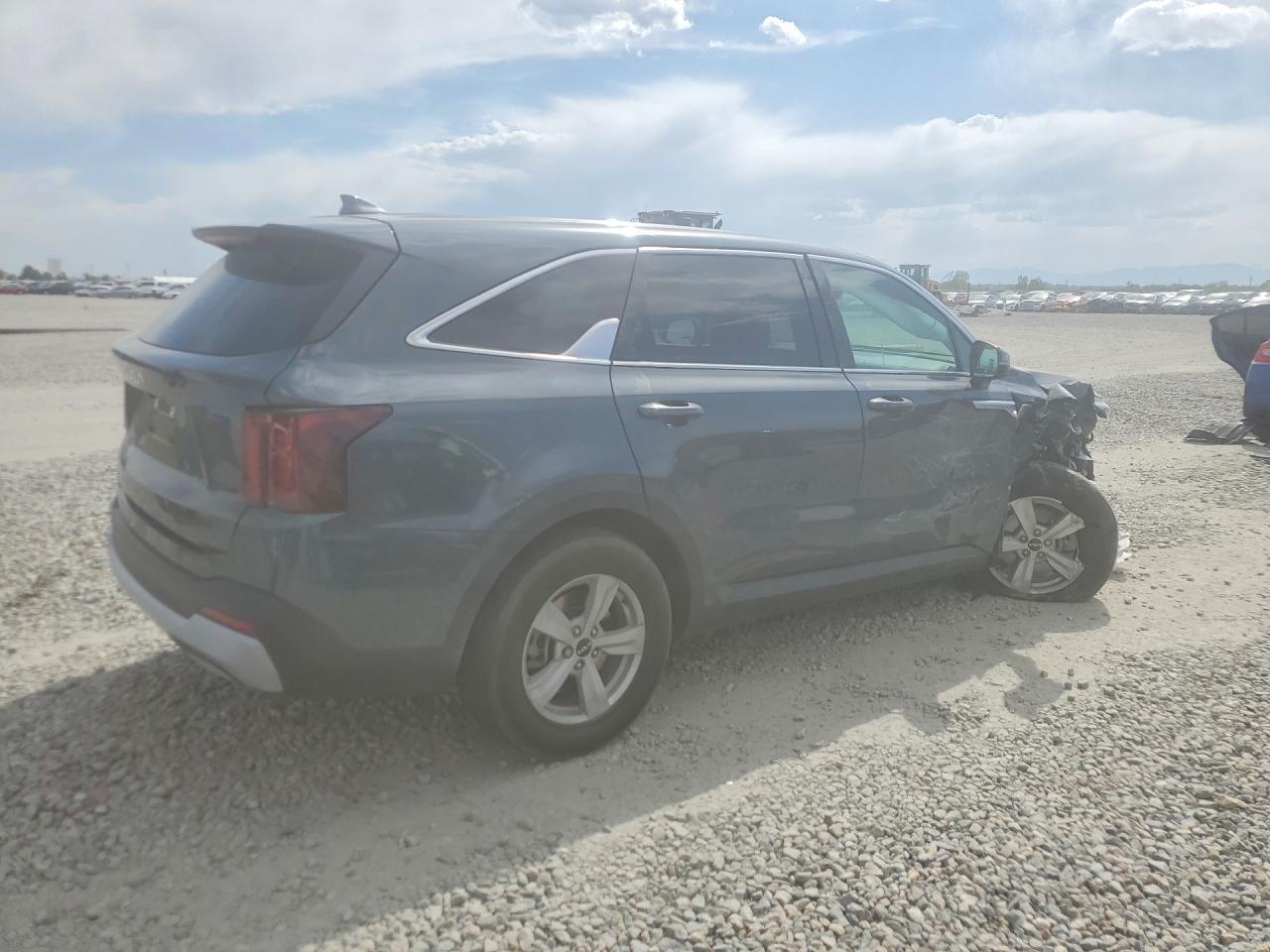 2024 Kia Sorento Lx - Фото 3
