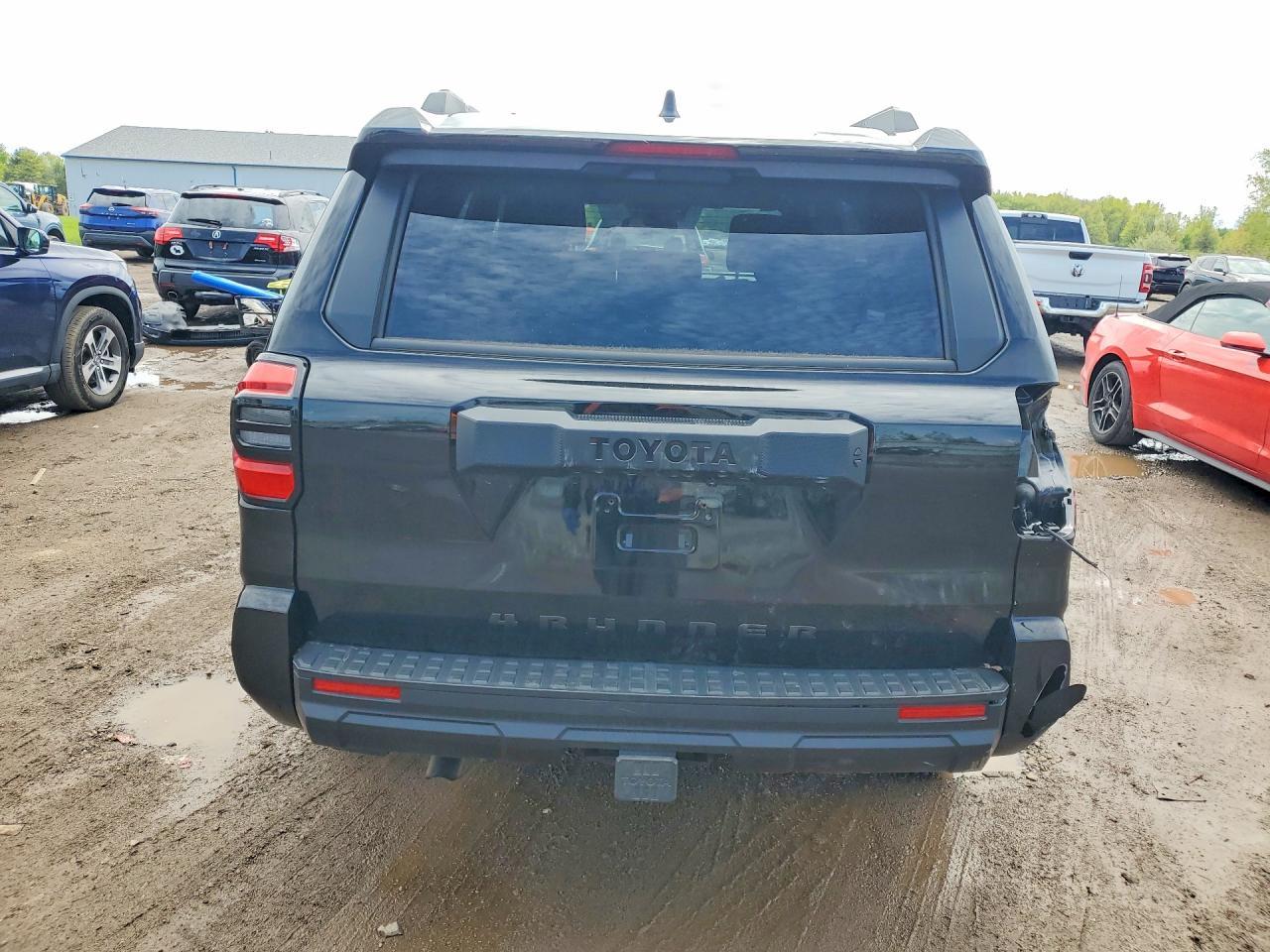2025 Toyota 4Runner Sr5 - Image 6