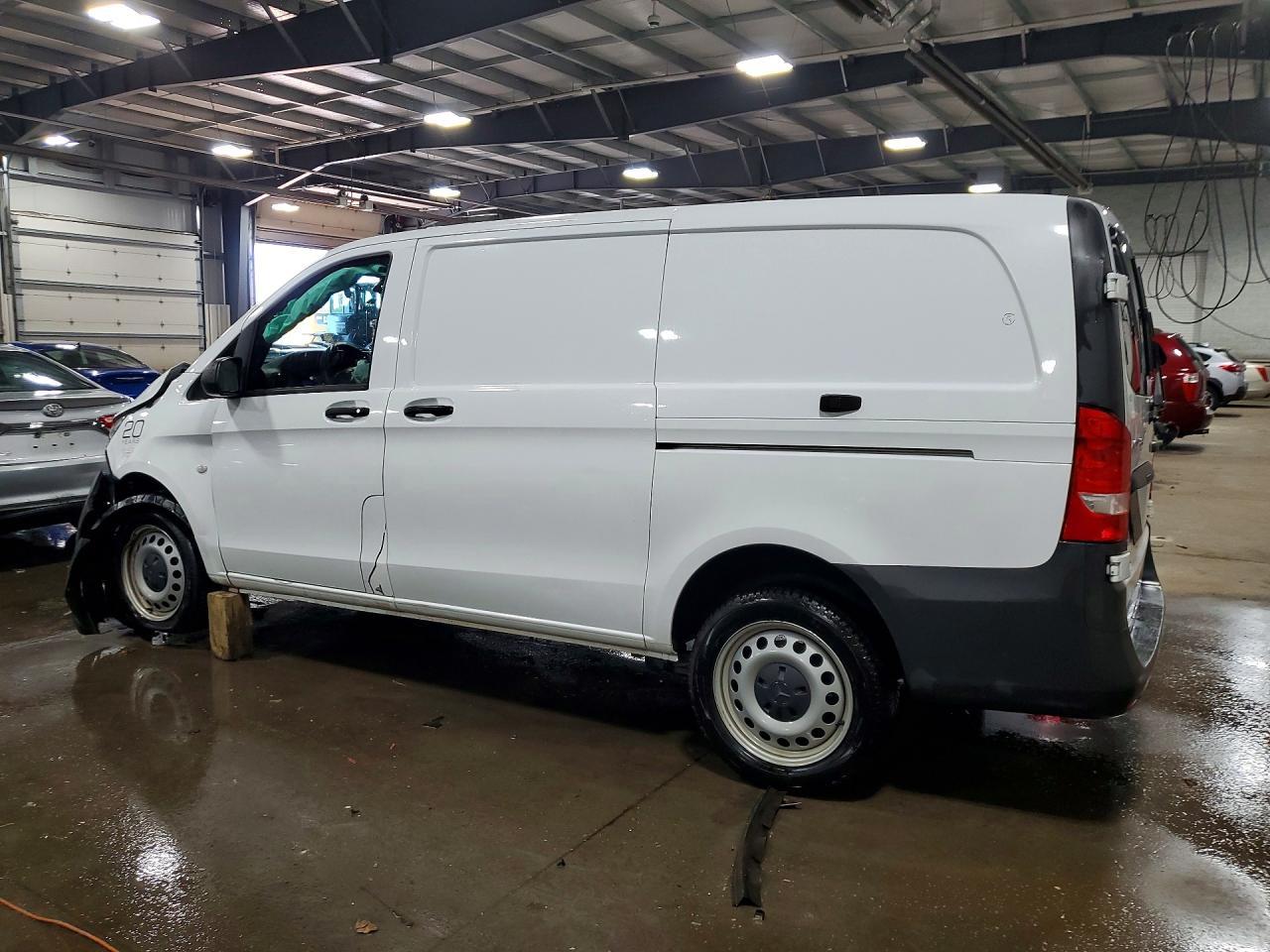 2022 Mercedes-Benz Metris - Image 2