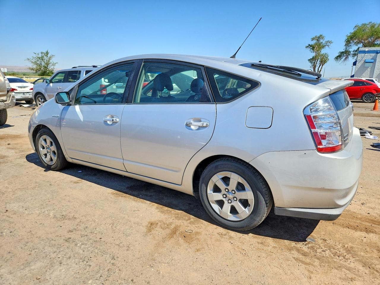 2007 Toyota Prius Base - Фото 2